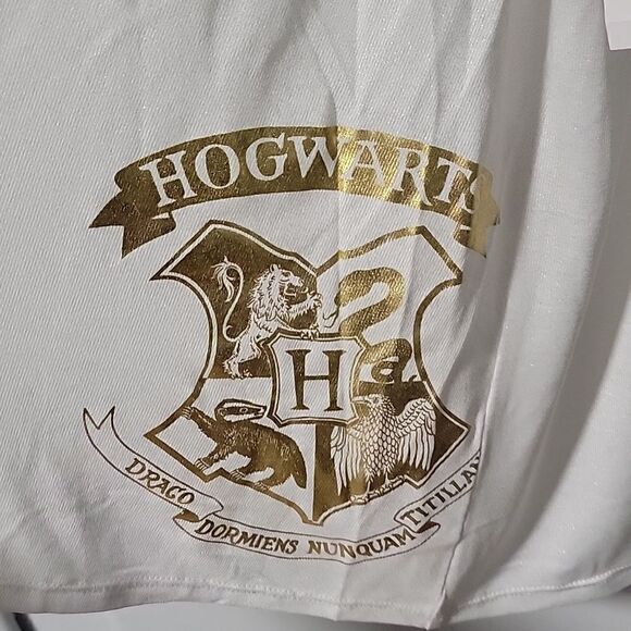 Hogwarts Halter Top - Picture 2 of 5